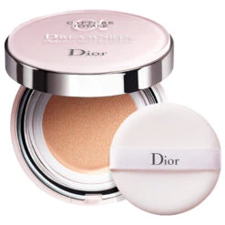 Dior Dreamskin Perfect Skin Cushion 020 Fondotinta